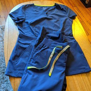 Medelita Scrubs-Horizon Top & Argon Bottoms
